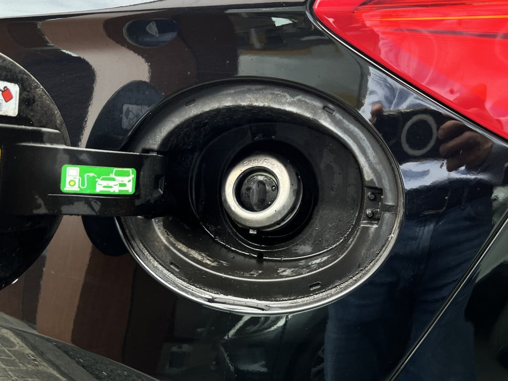 Ford Fiesta 1.0 ecoboost titanium | apple/ android carplay | st - velgen | 
