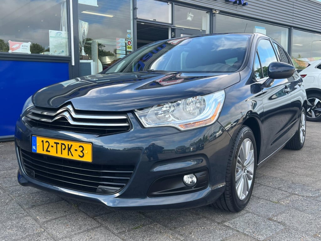 Citroen C4 1.6 vti collection, navi, trekhaak enz...