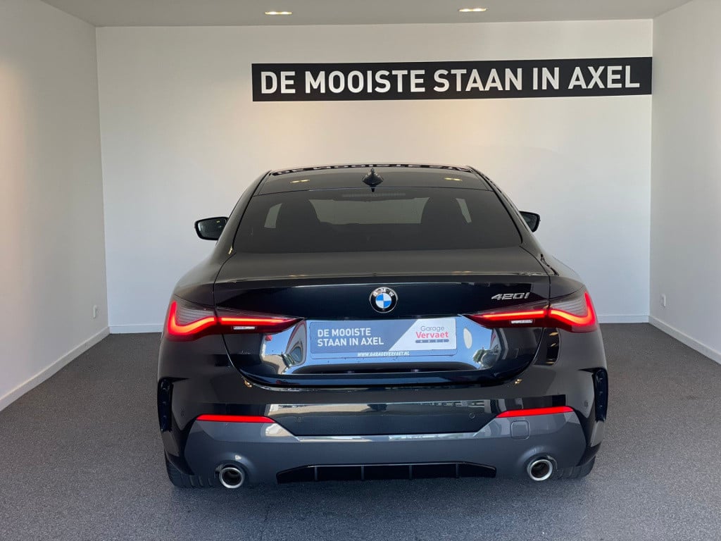 BMW 4 Serie coupé 420i high executive m-sport