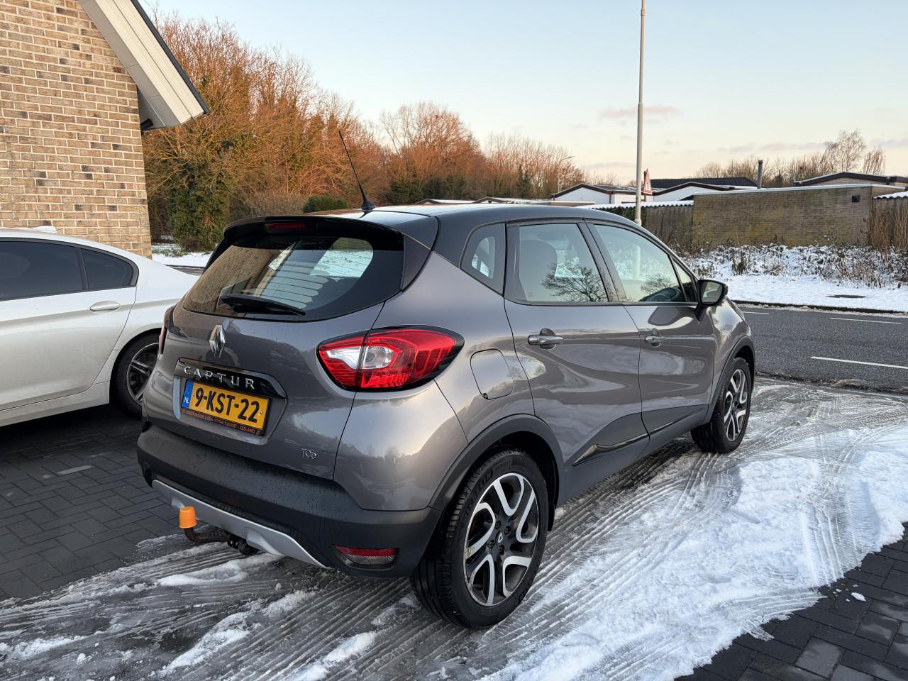 Renault Captur 0.9 TCe Dynamique Airco Navi Keyless LMV CCT ORG NL