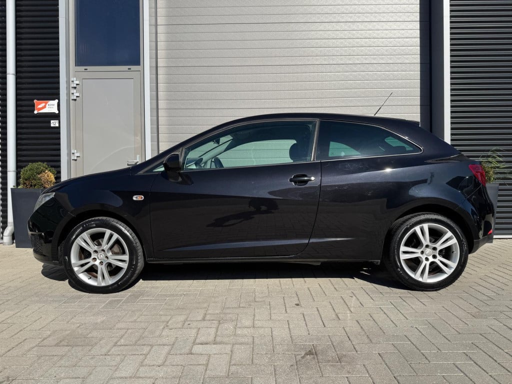 Seat Ibiza sc 1.6 reference/ vol jaar apk/airco/lichtmetaal/