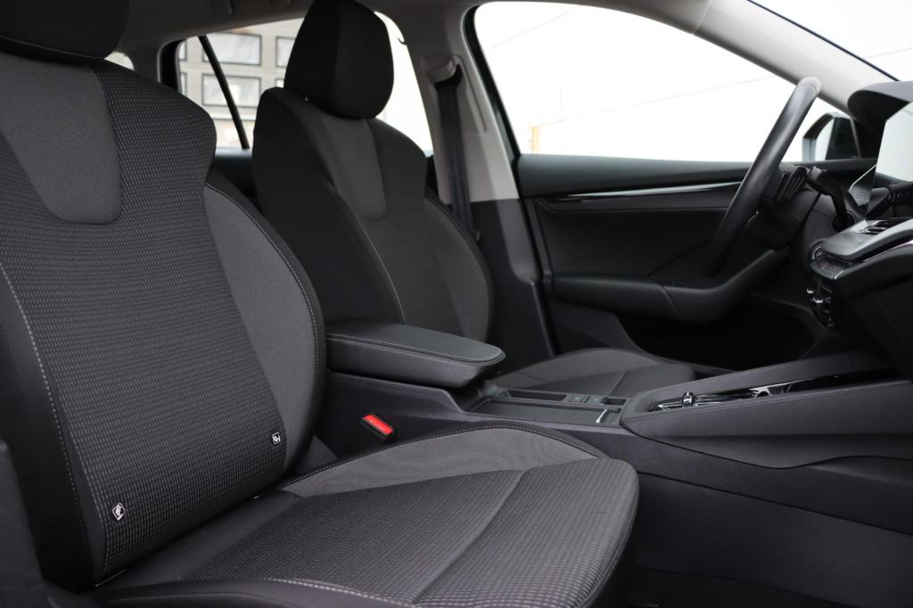 Skoda Octavia combi 1.4 tsi iv style 204pk dsg6