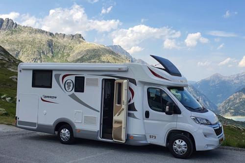 Elnagh Baron 573 - Lengtebedden - 7,45 m.