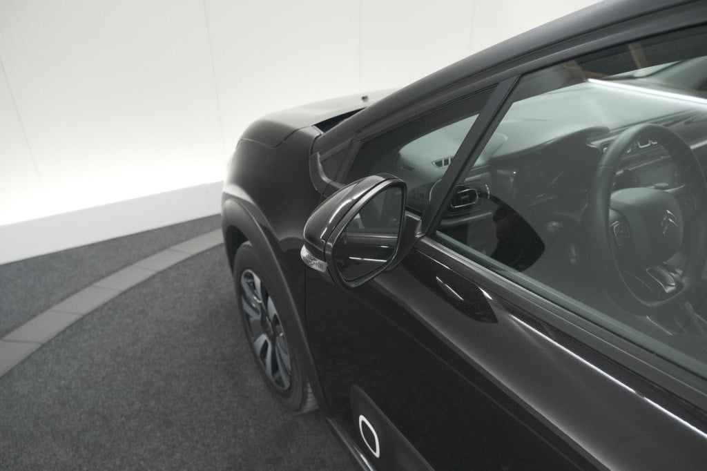 Citroen C3 puretech 110 eat6 shine | apple carplay | parkeersensoren | clim