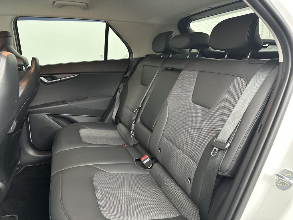Kia Niro Ev dynamicplusline 64.8 kwh | trekhaak | stuur-/stoelverwarming | 