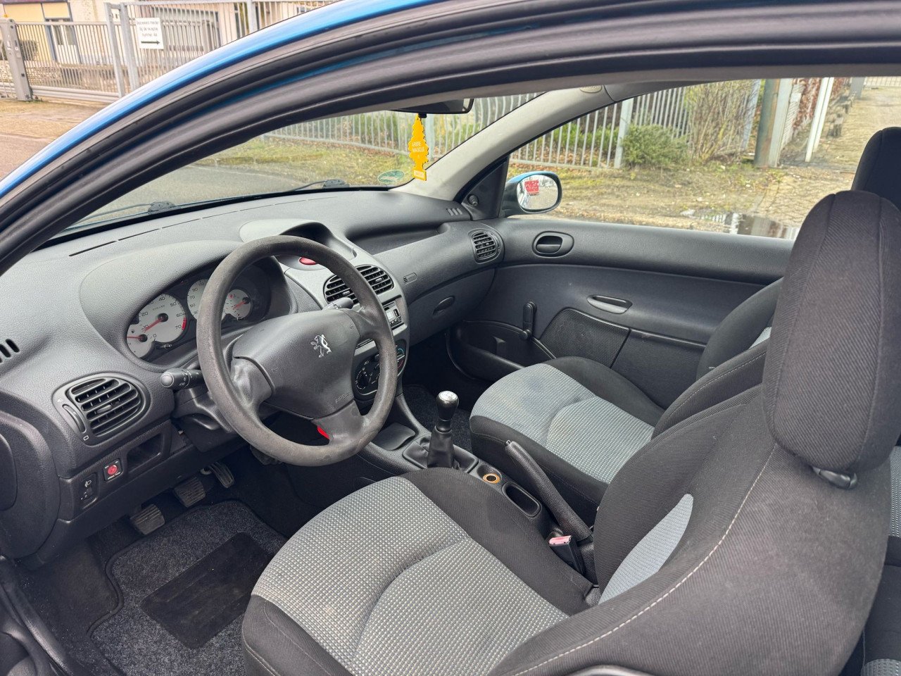Peugeot 206 bj 2004