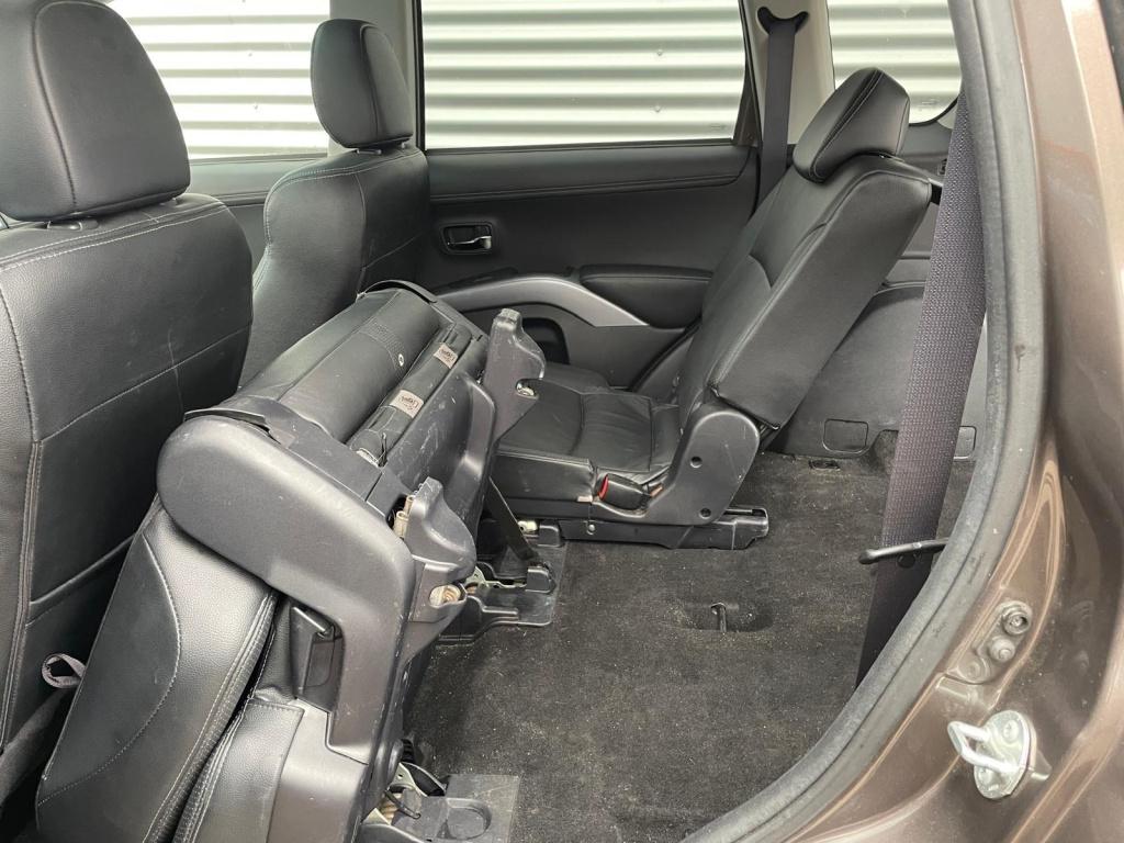 Mitsubishi Outlander 2.0 edition two autonaat|trekhaak|leer