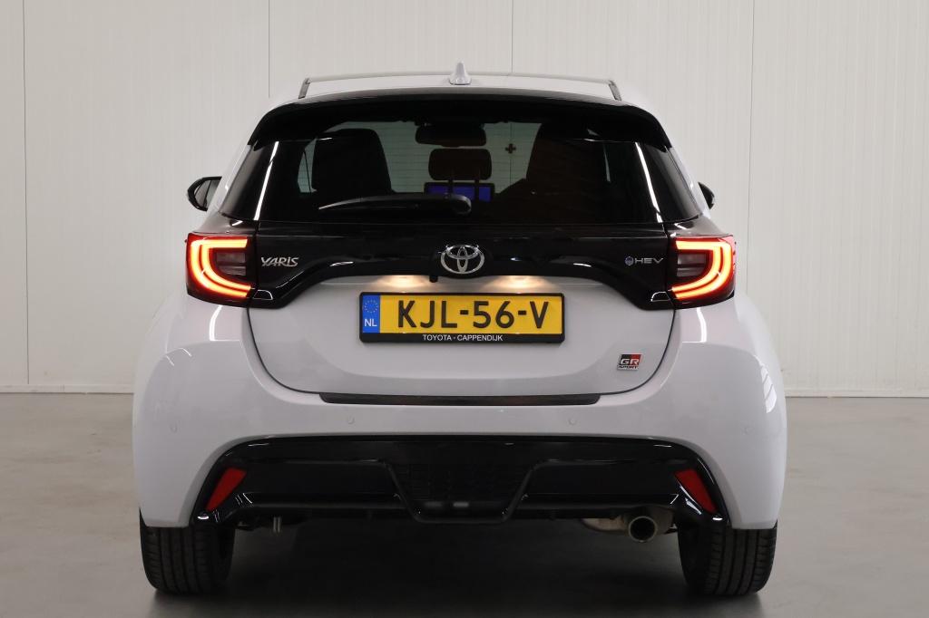 Toyota Yaris 1.5 hyb.130 gr sport