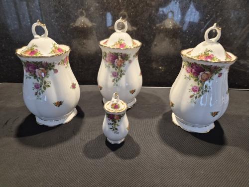 Royal Albert voorraadpotten-4 stuks