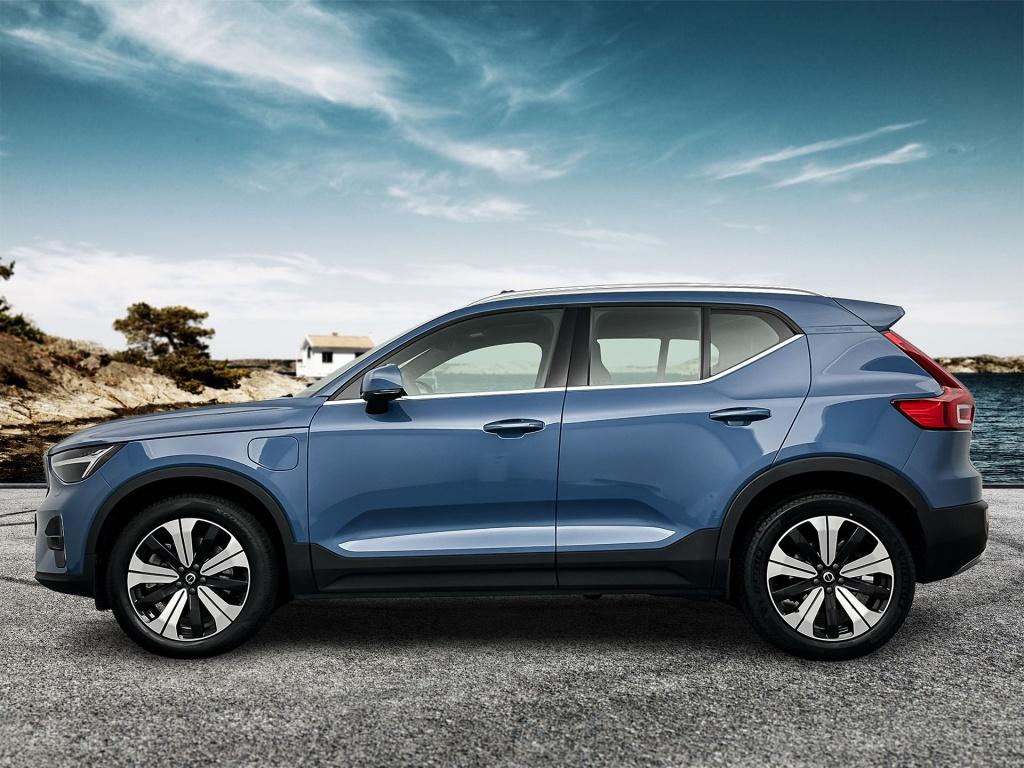 Volvo XC40 t5 262pk recharge ultimate dark| pano| h&k| adap.cruise| camera