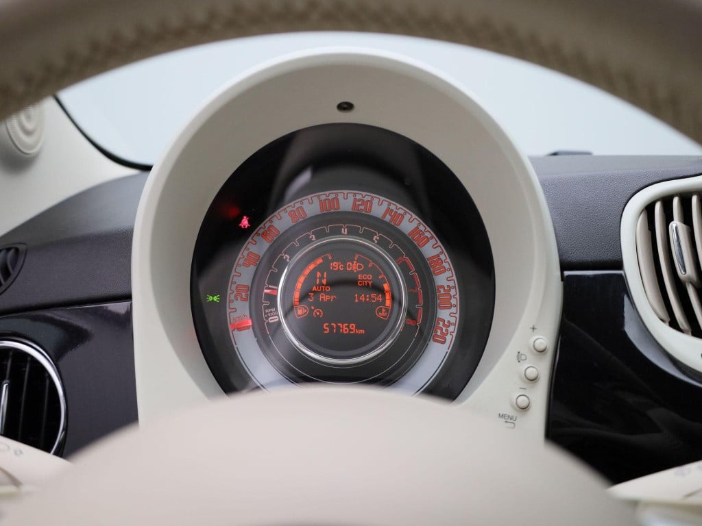 Fiat 500 1.2 lounge | automaat | apple carplay / android auto | cruise cont