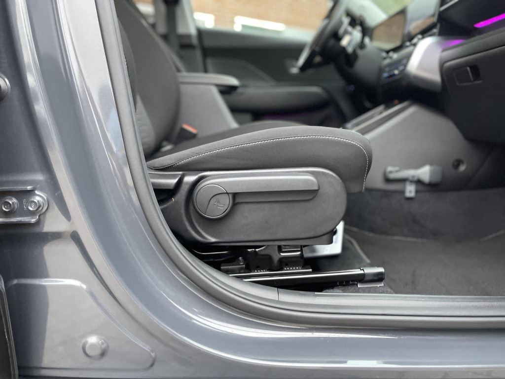 Hyundai Kona 1.6 gdi hev comfort smart | elek. achterklep | stuur- + stoelv