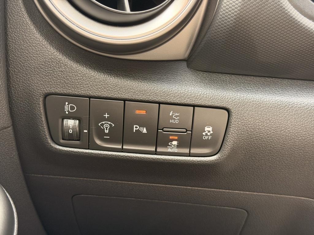 Hyundai Kona ev premium 64 kwh 3 fase | luxe uitvoering | navigatie | hud |
