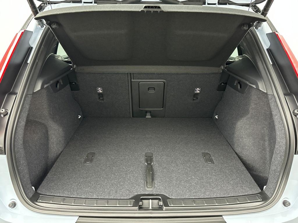 Volvo Ex40 extended range plus europa