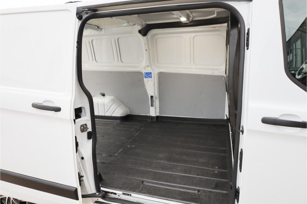 Ford Transit Custom 300 2.0 tdci l2h1 trend trekhaak i nav i cam i lm