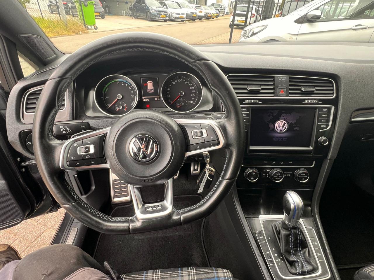 Volkswagen Golf 1.4 TSI GTE