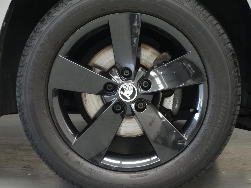 Skoda Karoq 1.0 tsi greentech 115pk ambition business