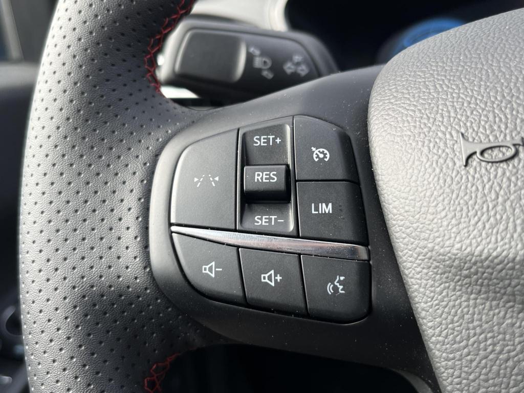 Ford Kuga 2.5 phev st-line | demo | actuele km-stand | climate control | cr