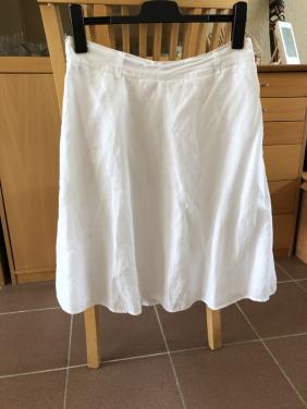 Te koop goede witte rok.
