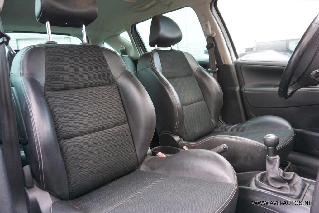Peugeot 207 sw outdoor 1.6 vti