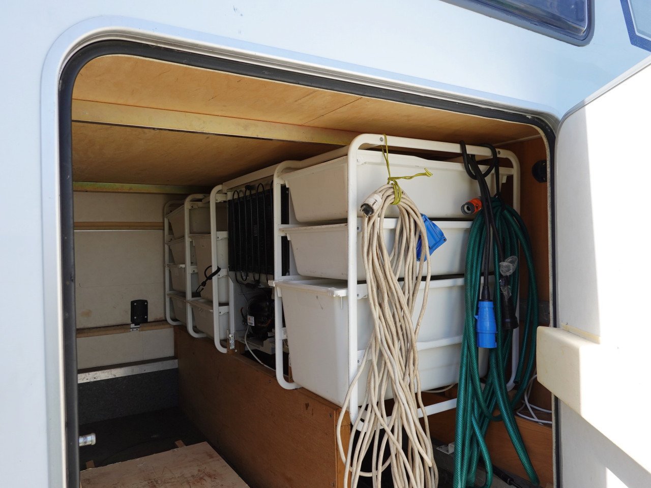 Ruime Hymer camper, ideaal voor weekendjes weg of lange reizen, voor 4 pers
