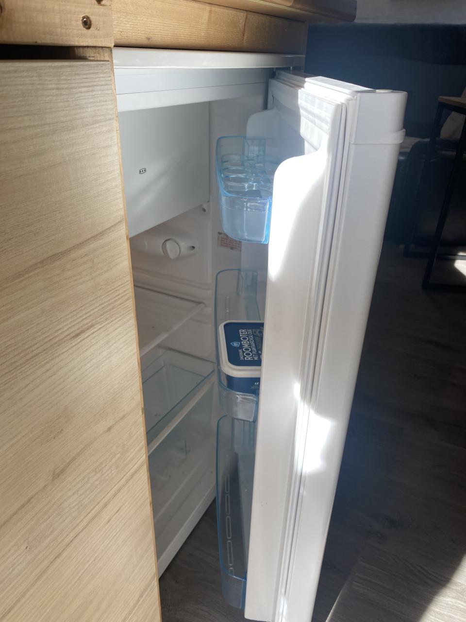 Iveco Camper Vrachtwagen 7,5 ton met 50CC scooter