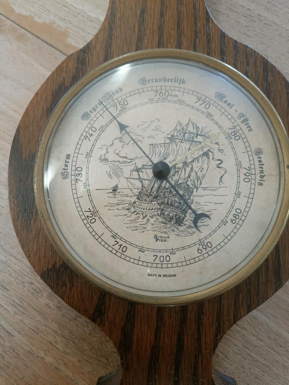 Antieke barometer