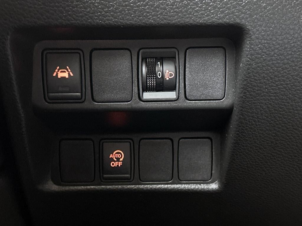 Nissan Qashqai 1.3 dig-t n-motion | panoramadak |