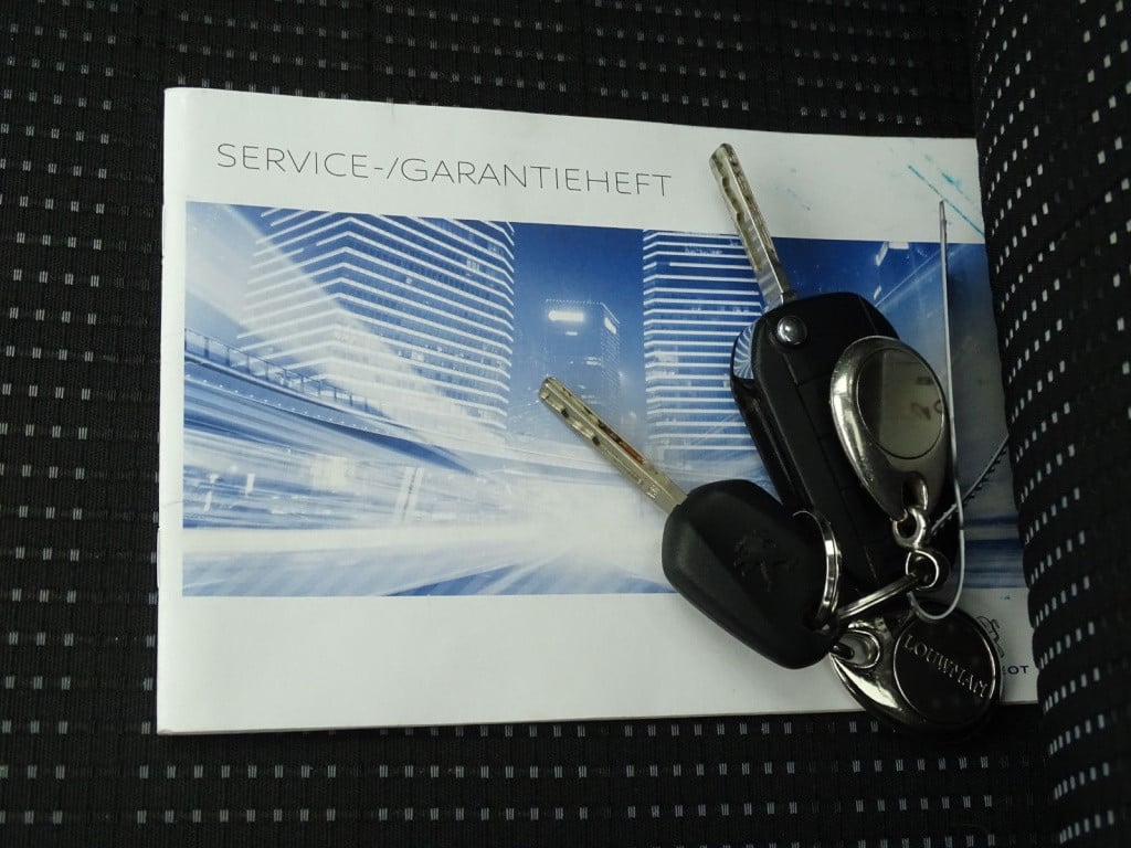 Peugeot 2008 1.2 puretech gt-line