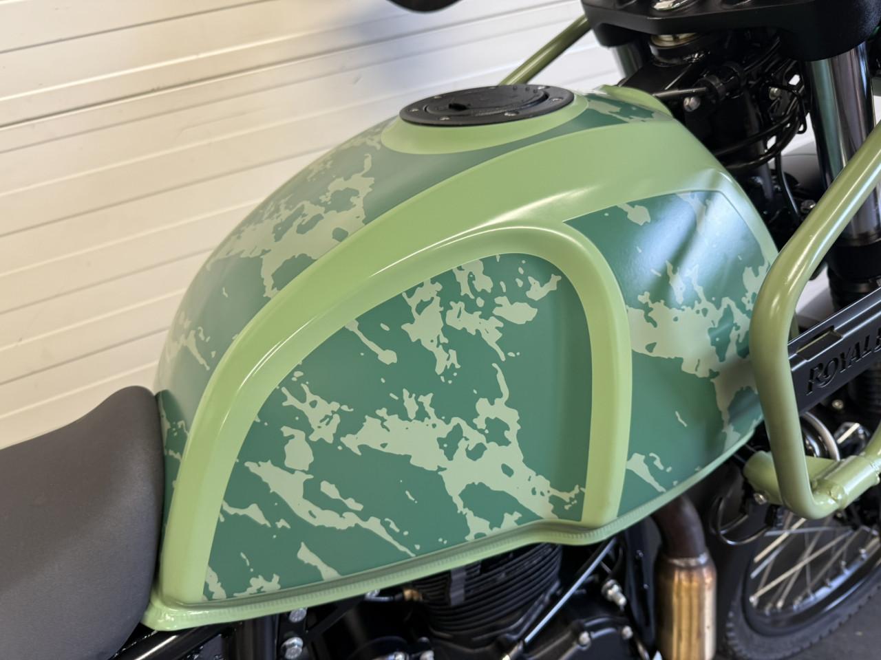 Jonge en nette Royal Enfield Himalyan 8600km en beurt!