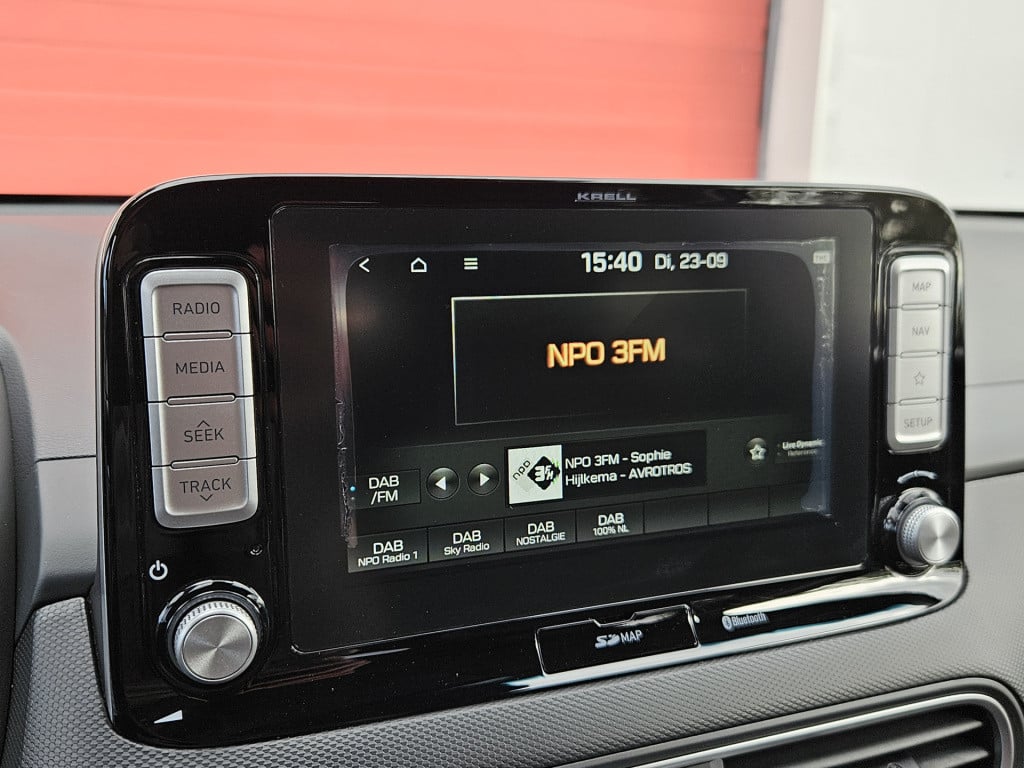 Hyundai Kona ev premium 64 kwh | acc | camera | stoelverw.