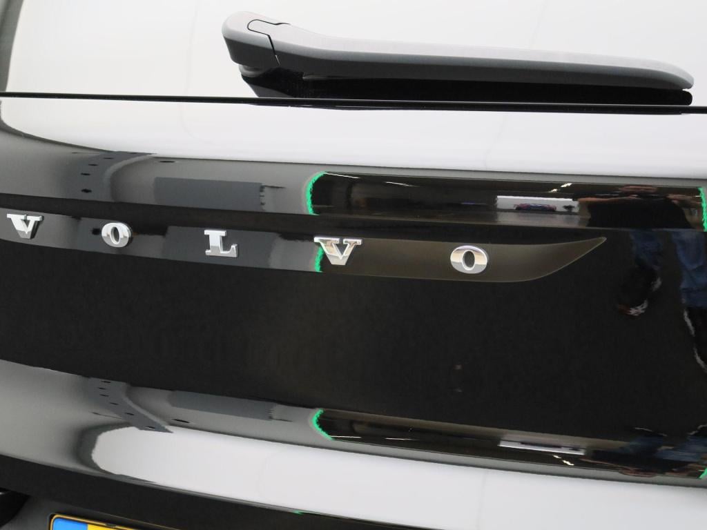 Volvo XC40 recharge p8 awd r-design | automaat | apple carplay / android au