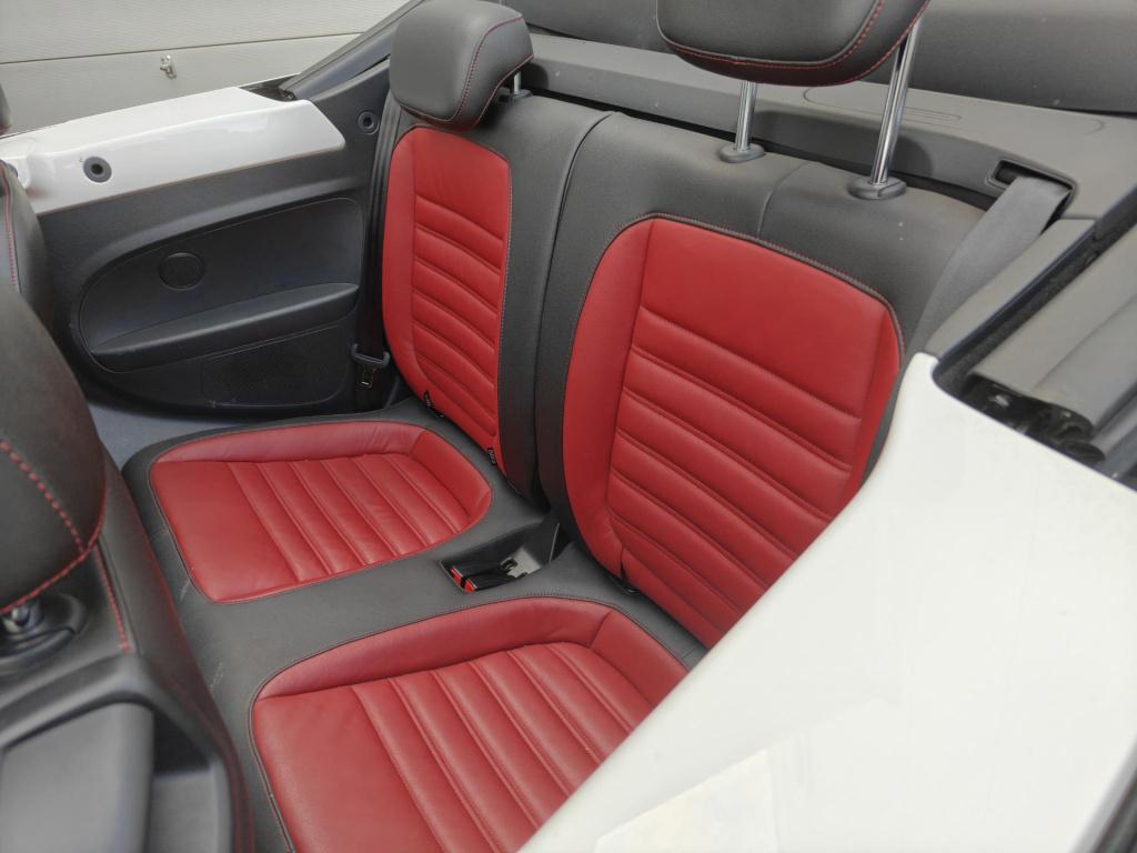 Volkswagen New Beetle cabriolet 1.4 tsi sport fender/clima/cruise