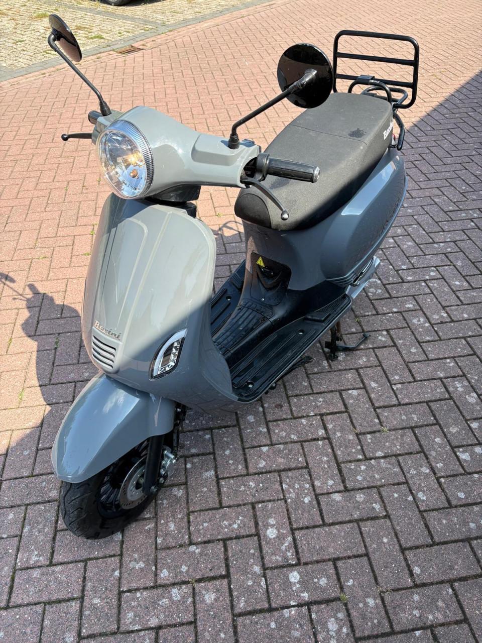 Berini scooter - grijs, elektrisch