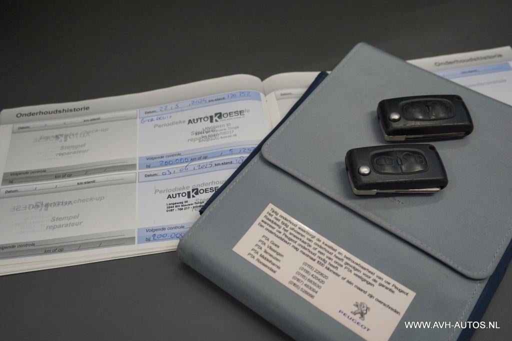 Peugeot 3008 1.6 vti active