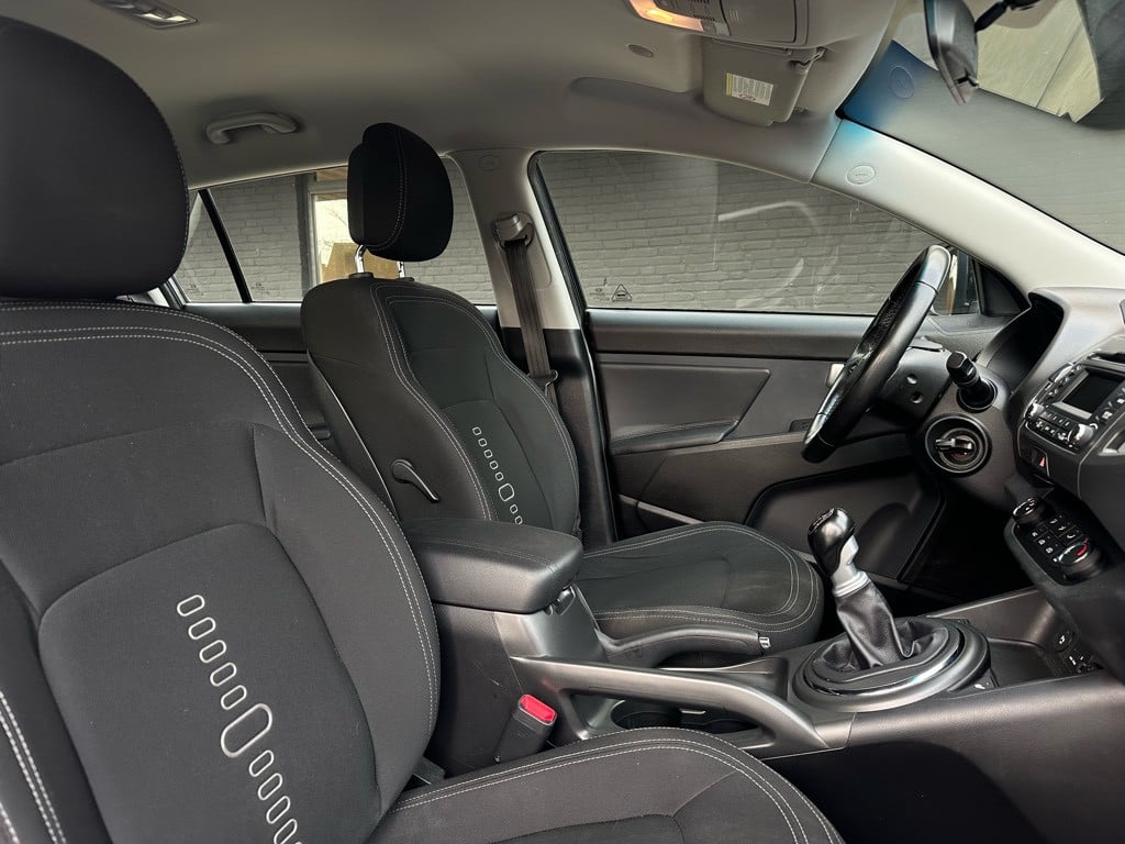 Kia Sportage 1.6 gdi x-tra // grote beurt + 4 nieuwe banden gehad //