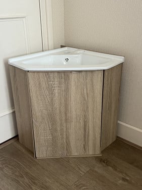 Allibert hoekkastje voor toilet of badkamer