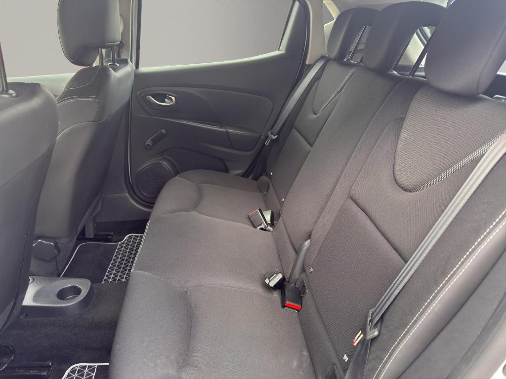 Renault Clio 0.9 tce expression cruise airco navi