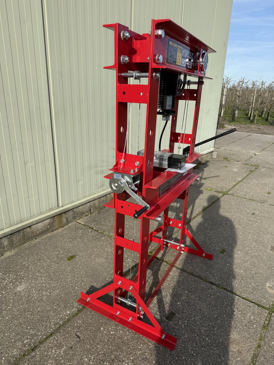 Werkplaatspers 50 Ton (nieuw)