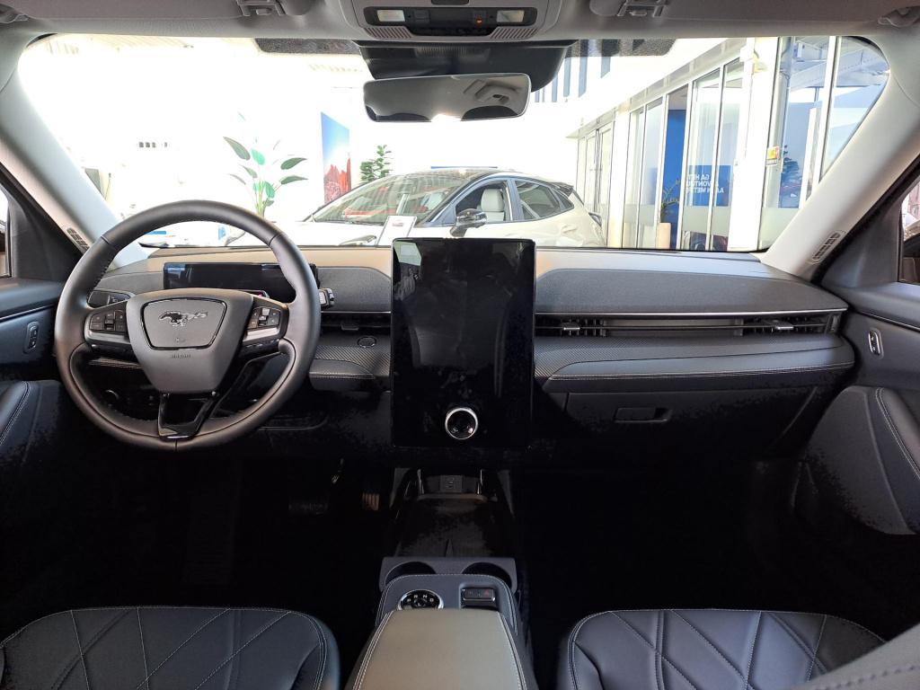 Ford Mustang Mach-e standard rwd 75 kwh | €2.000,- ford voordeel! | apple c