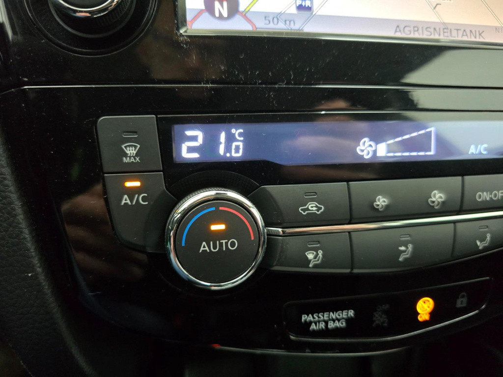 Nissan Qashqai occasion automaat | met trekhaak en parkeercamera | tweedeha