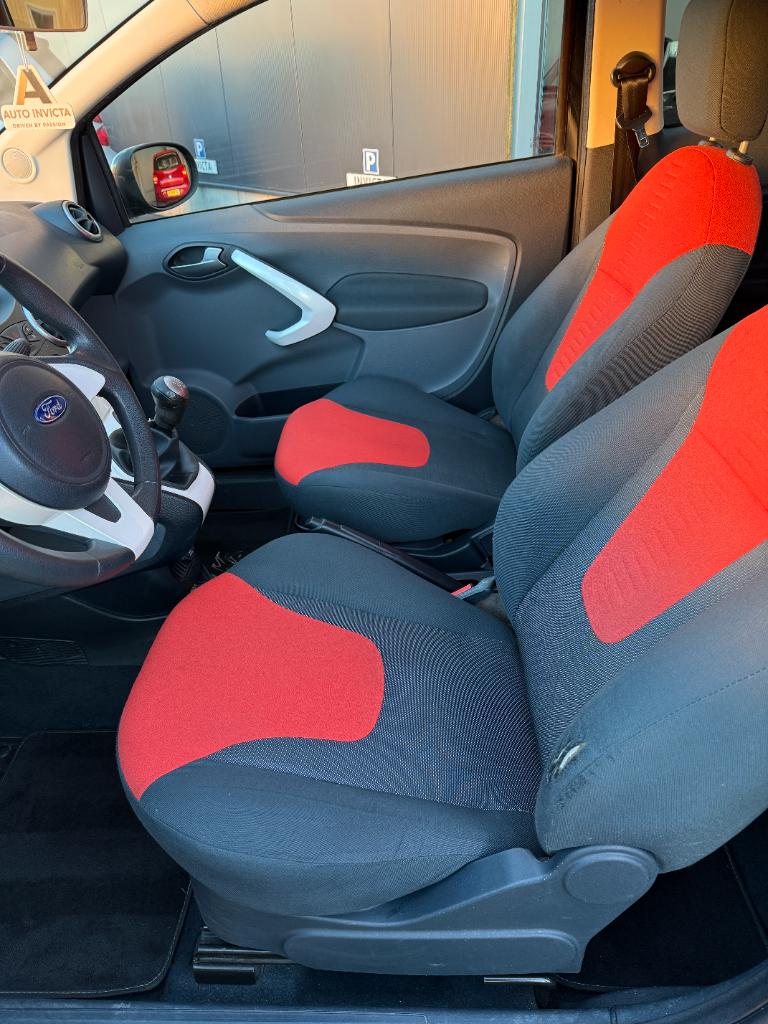 Ford KA 1.2 - titanium - airco