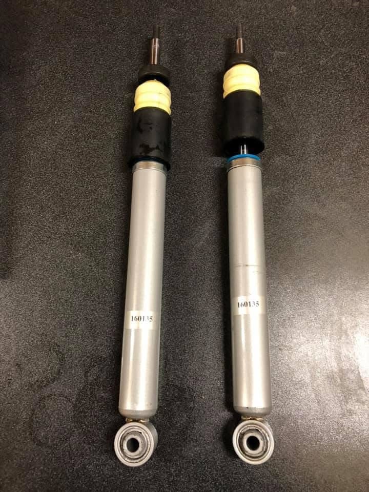 Triple-S Schroefset VW Golf 5