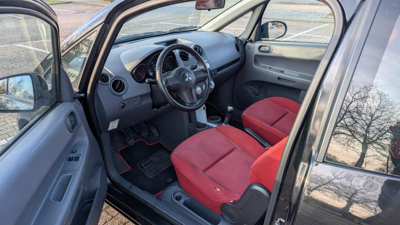 Mitsubishi Colt 1.3 | NIEUWE APK