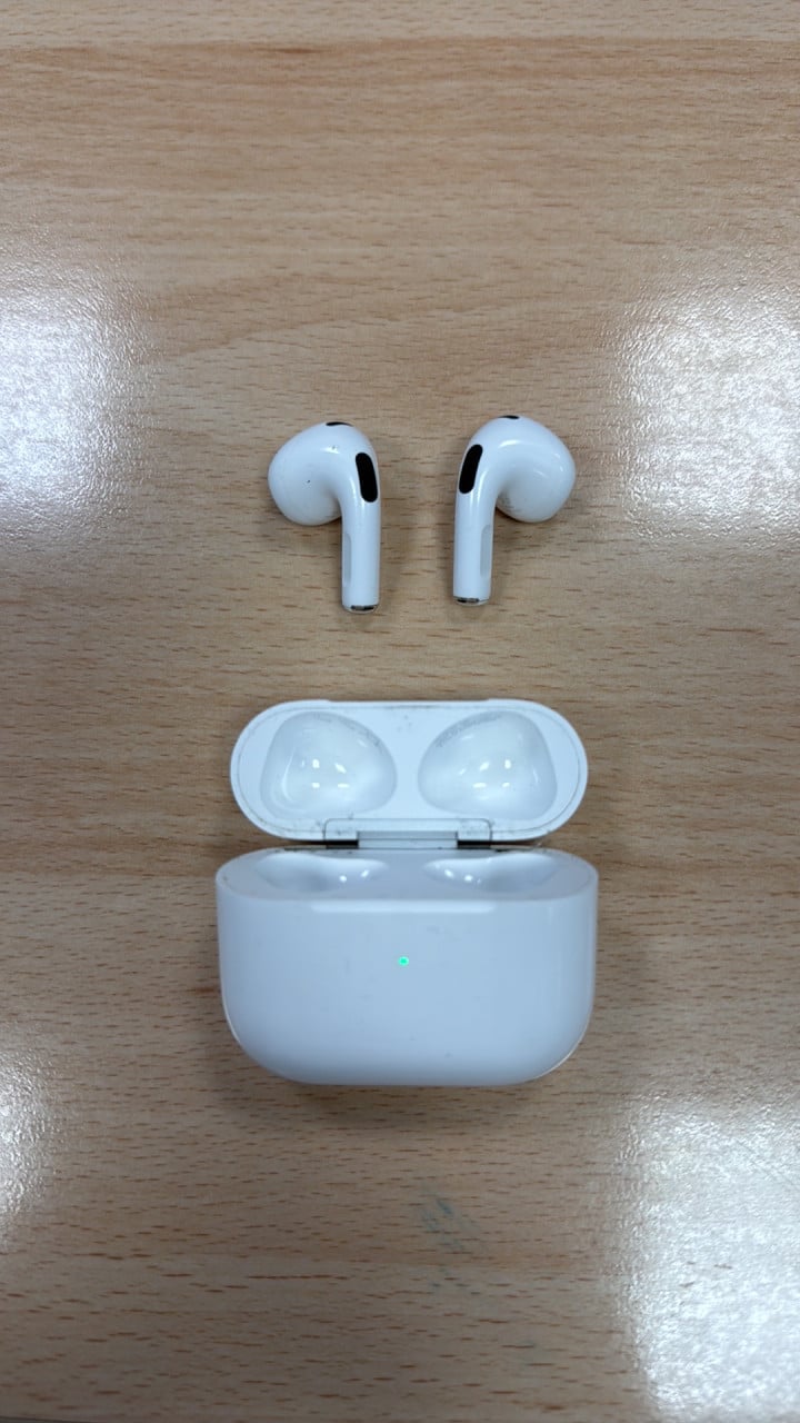 Apple Airpods 3rd generation
