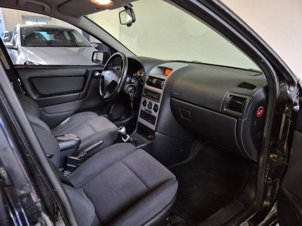 Opel Astra wagon 1.6-16v sport / nieuwe apk / nieuwe banden