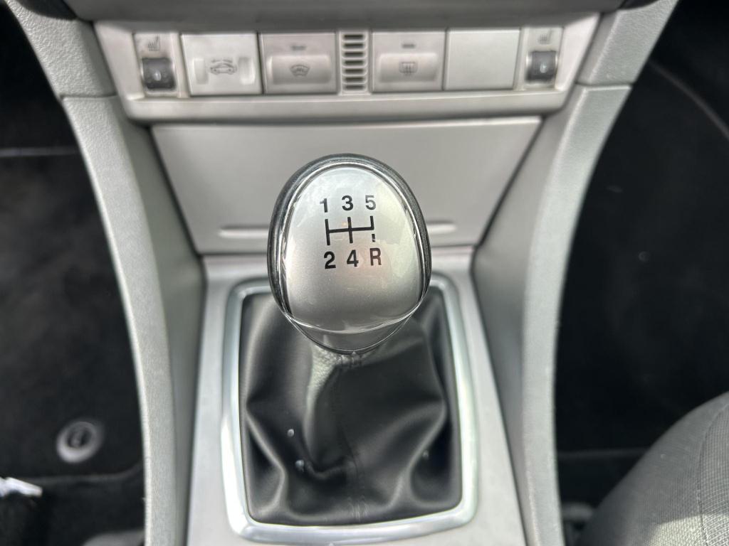 Ford Focus coupé-cabriolet 1.6 cool & sound