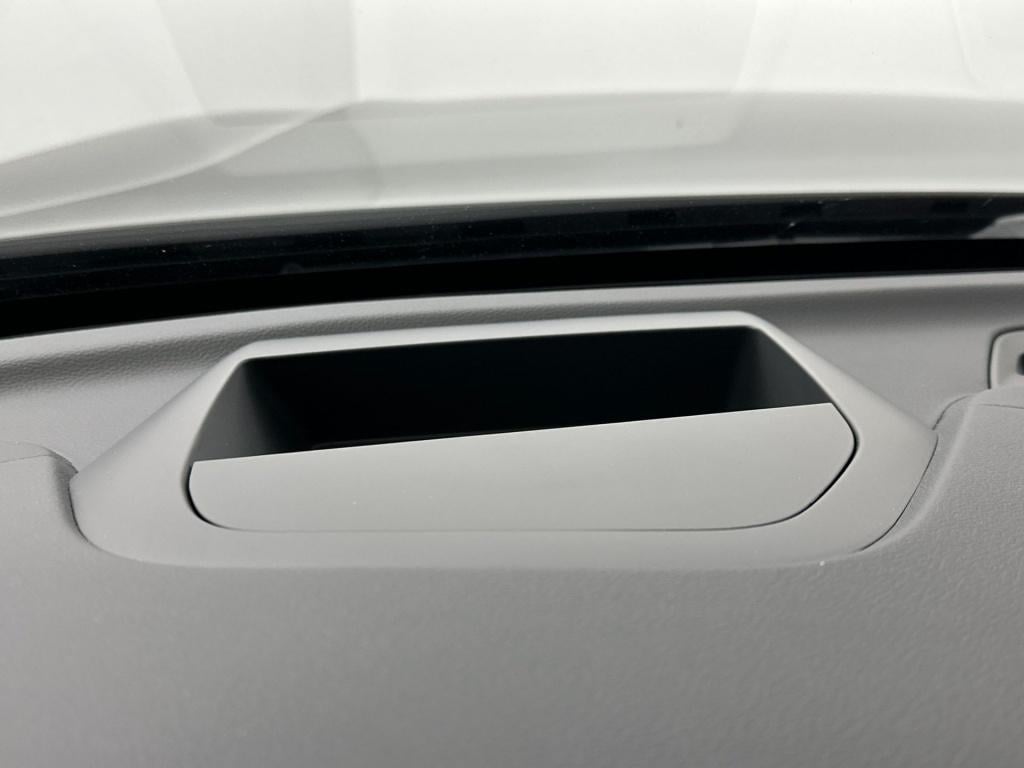 Volvo XC60 t6 398pk recharge ultra dark| pano| luchtvering| hud| 360camera