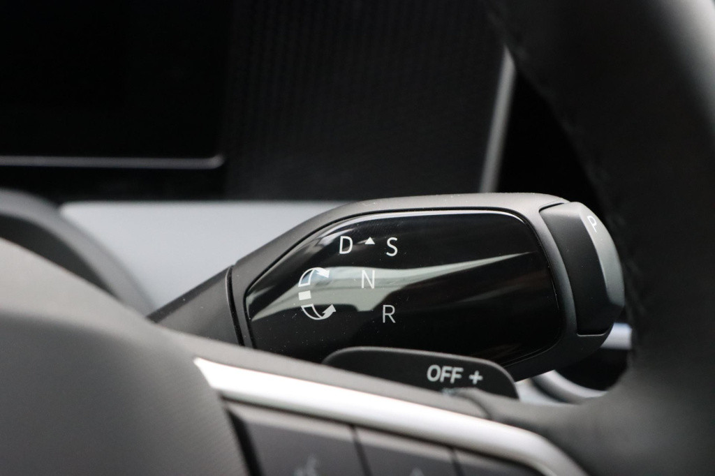 Volkswagen Passat variant 1.5 etsi business dsg 150pk