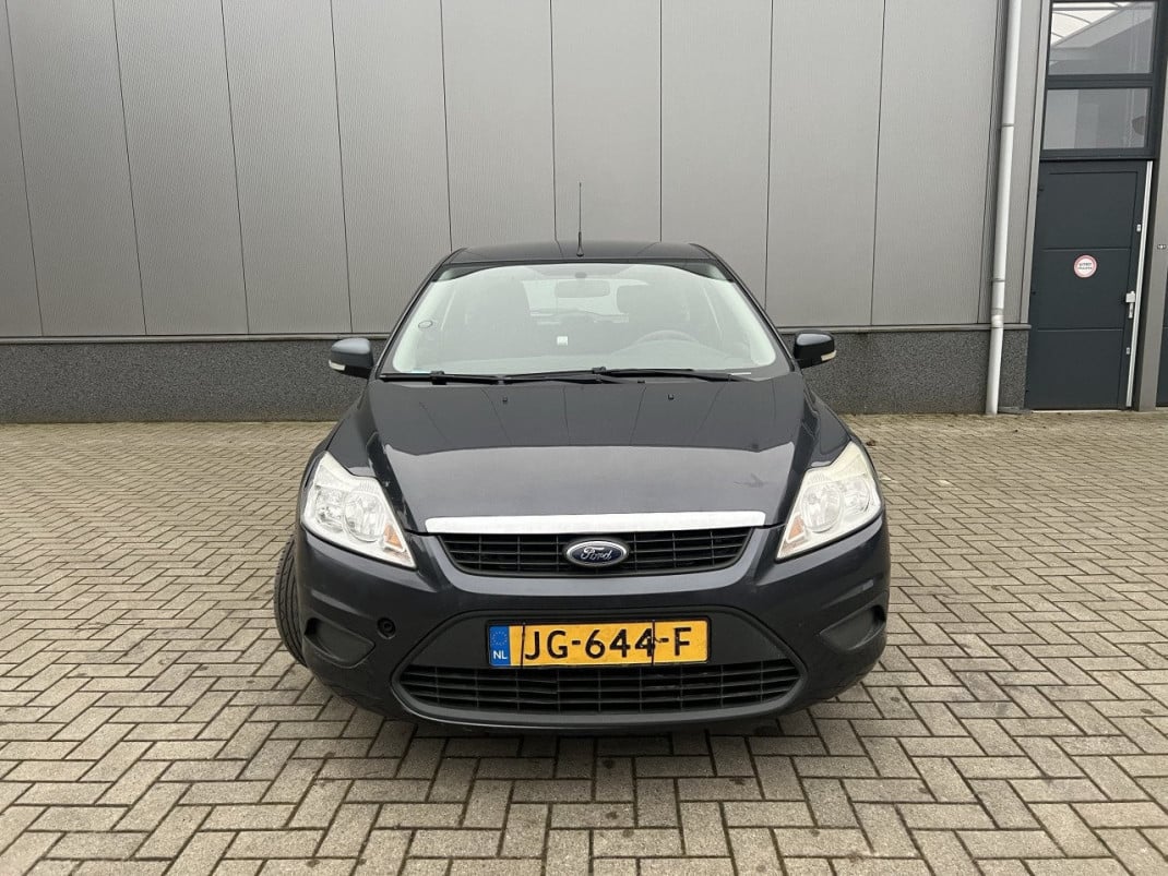 Ford Focus 2.0 Titanium/ AUTOMAAT / AIRCO / VOL JAAR APK \
